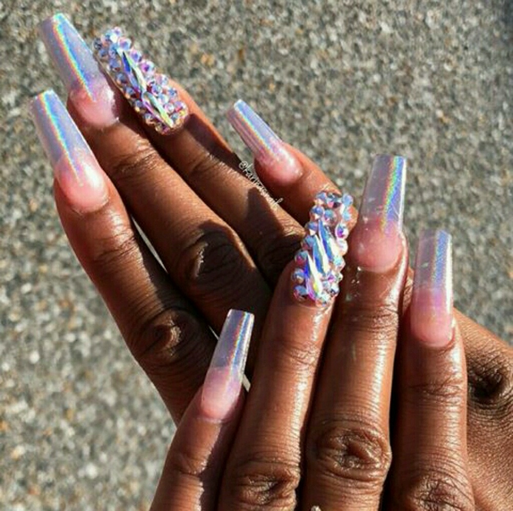 Meet your Posher, Chanel